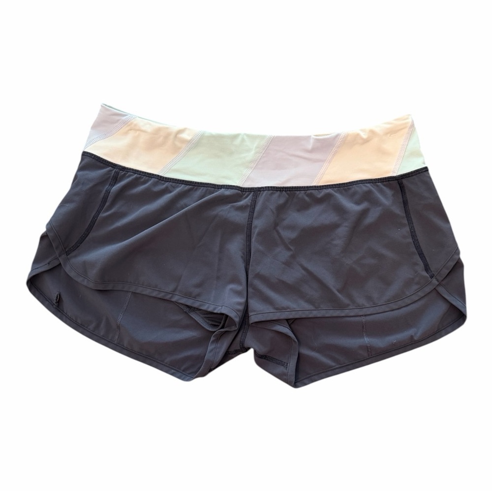 Lululemon speed shorts - size 8 - 2.5” inseam - small tear on back near bottom